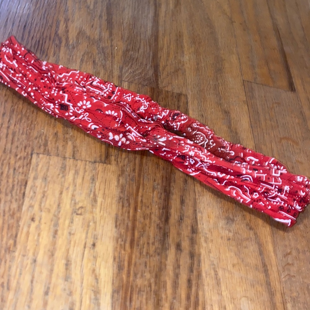 red bandanna headband